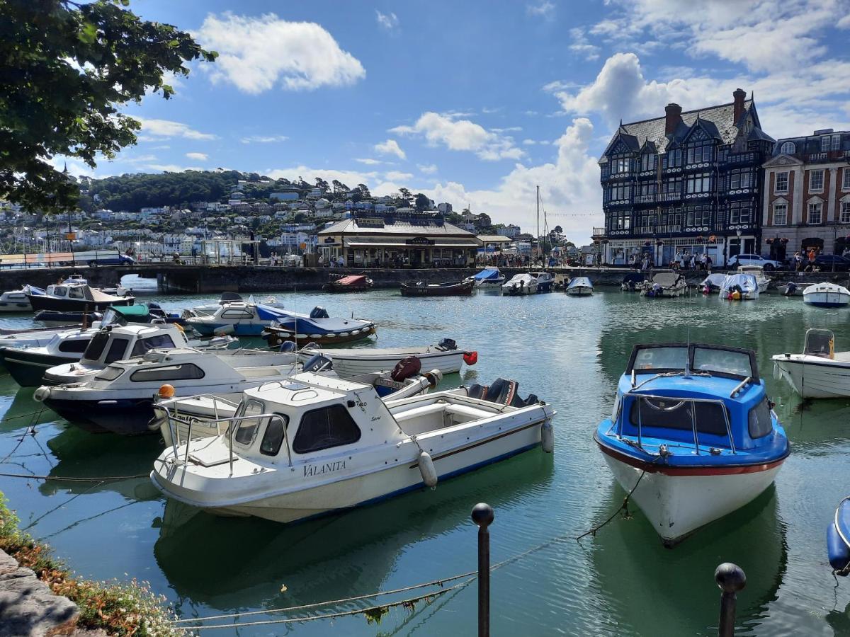 Sunnydaze-Detached Chalet With 2 Bedrooms And 2 Bathrooms And Private Parking Outside Door Dartmouth Esterno foto