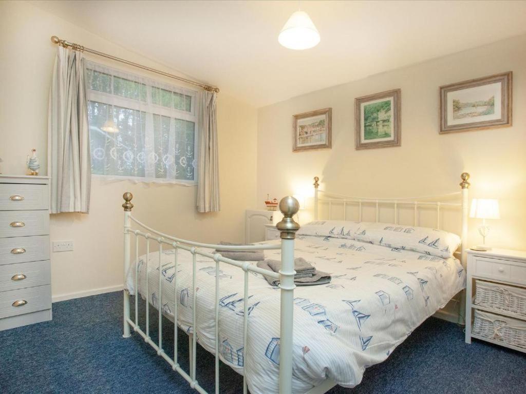 Sunnydaze-Detached Chalet With 2 Bedrooms And 2 Bathrooms And Private Parking Outside Door Dartmouth Esterno foto